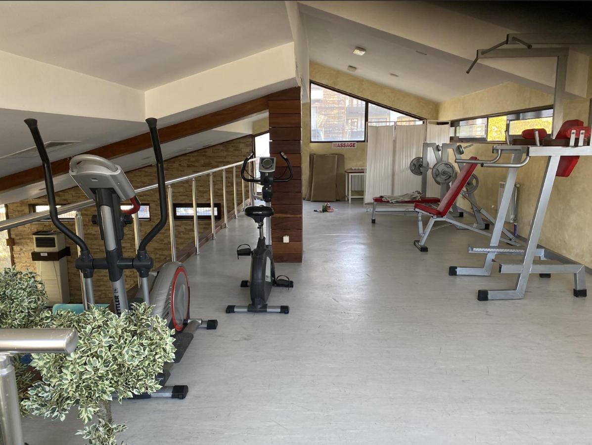 2 Bedroom Apartment Next To Gondola Ski Lift Bansko Ngoại thất bức ảnh